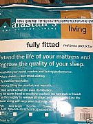 KING-QUILTED-FITTED-MATTRESS-PROTECTOR-AND-QUILTED-NEW